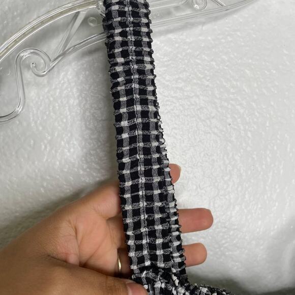 Sienna Sky Womens Top Size L Black White Checkered Smocked Sleeveless Casual - Picture 11 of 12